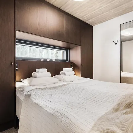 North Serene 18a By Hilla *